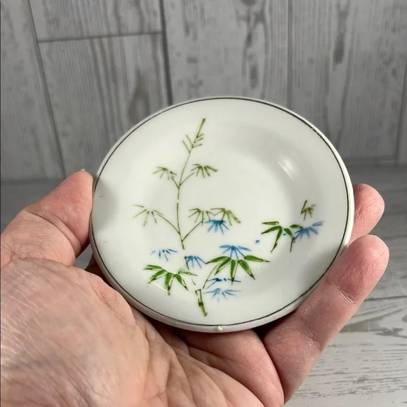 Vintage Mini Bamboo Design Porcelain Saucer - Made in Japan - Picture 3 of 4